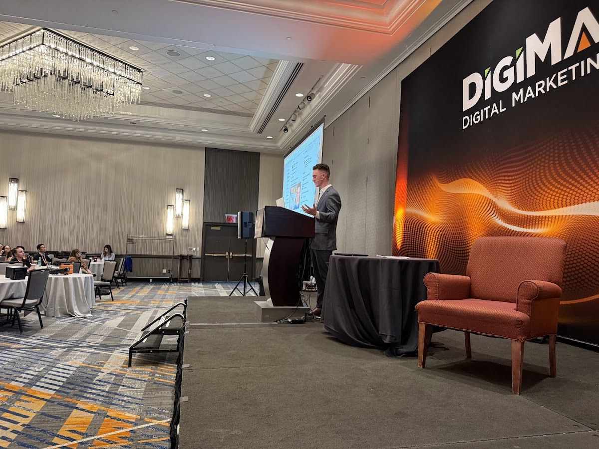 Dennis Yu with Alex Makowski
