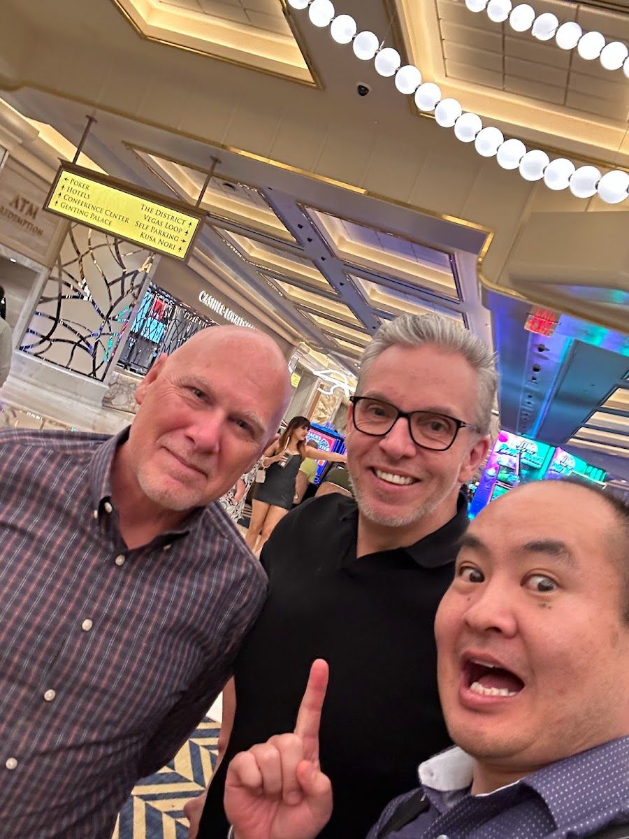 Dennis Yu with George Leith