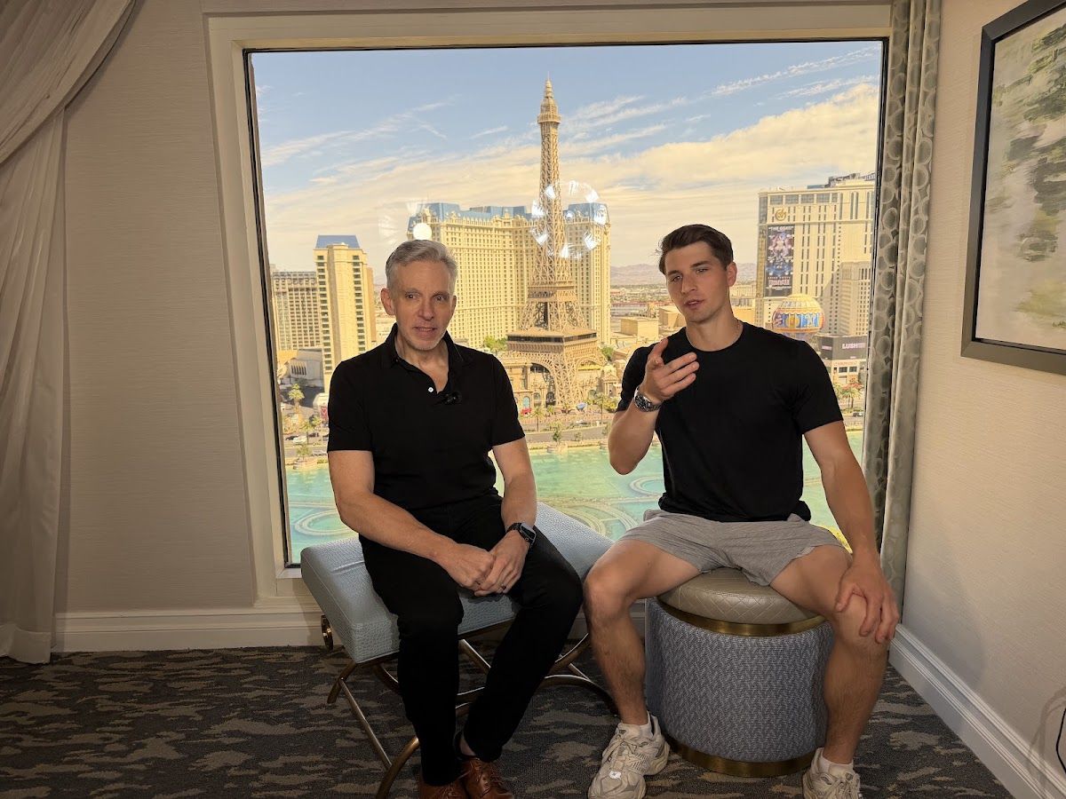 Dennis Yu with George Leith