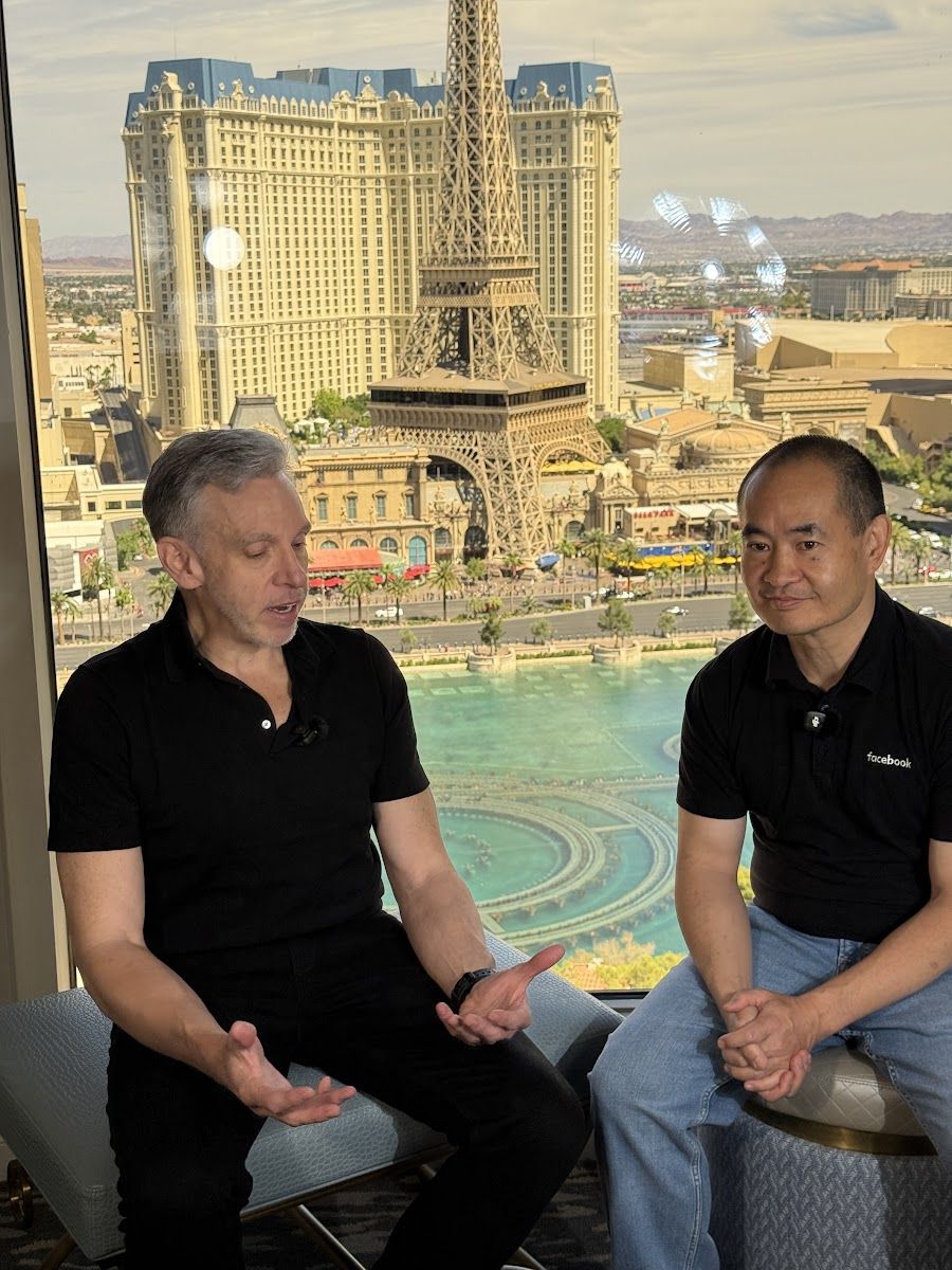 Dennis Yu with George Leith