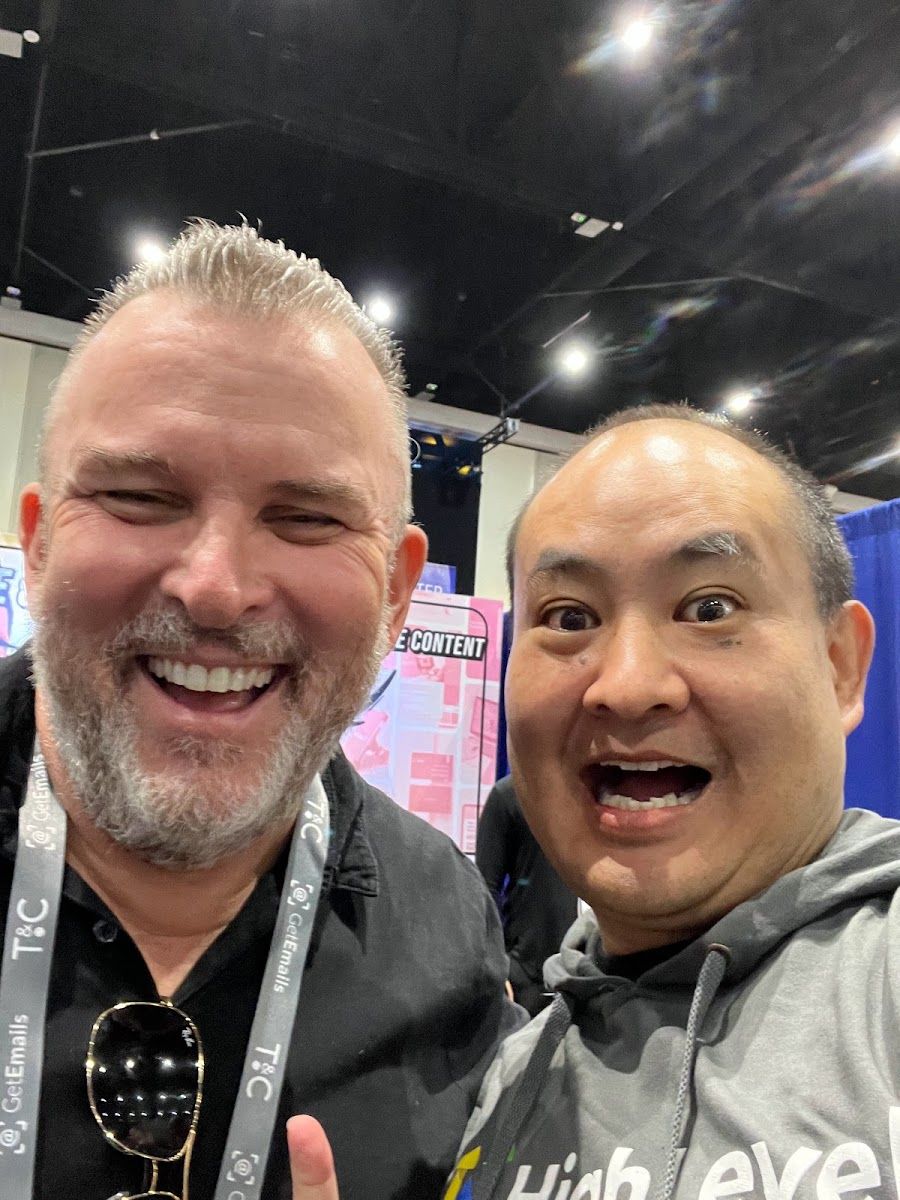 Dennis Yu with Perry Belcher